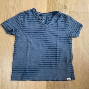EUC Gap Toddler Boy Shirt